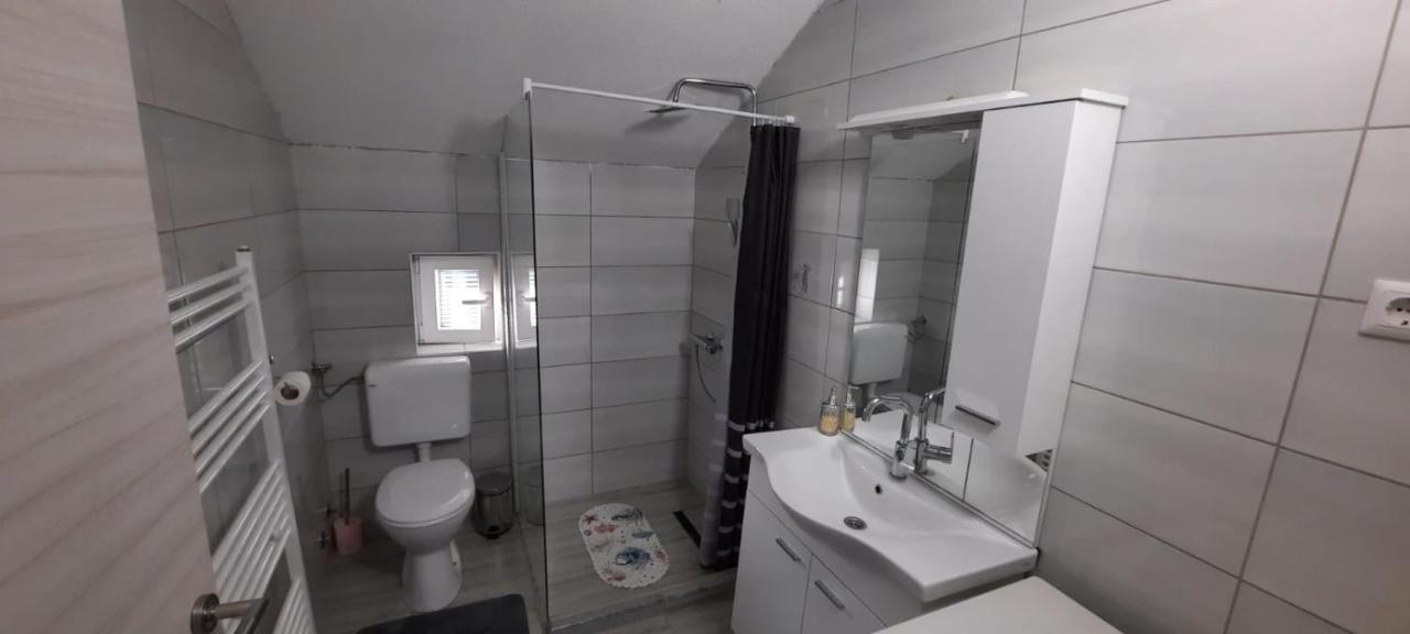 Apartman Karolina Rudanovac Esterno foto